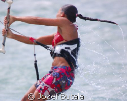 ...splash,,,,,,,nikon D40,F/6,3  1/800 ,ISO 400 by Jozef Butala 